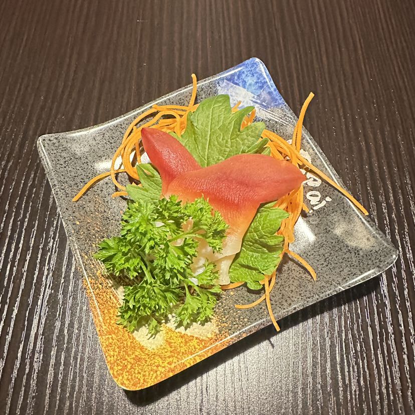 13.Sashimi — Surf Clam